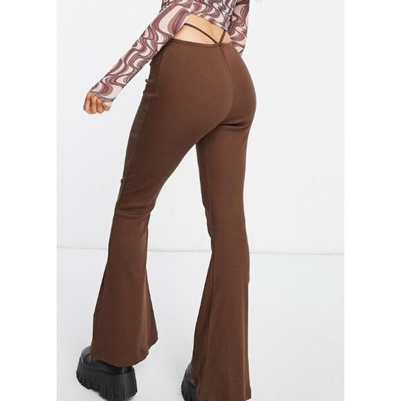 TOPSHOP Flared Trouser Pants Size 8 Brown Ribbed Cross Hip Straps Cutouts NWOT - Picture 3 of 8